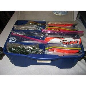 Large Lot Of  Colored Rubber Fishing Worm & Lizard Lures in Plano Tackel Box NEW